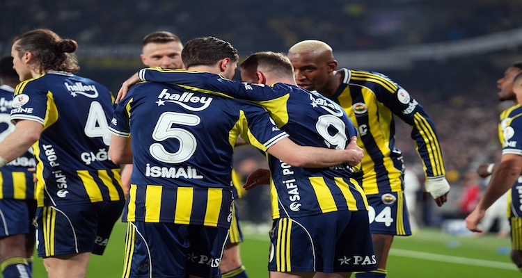 Fenerbahçe, Türkiye Kupasında Konyaspor Karşısında Moral Arıyor