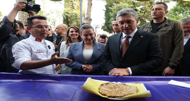 Antalya’da Lezzet Şöleni Başladı FoodFest 5. Kez Ziyaretçileri Ağırlıyor