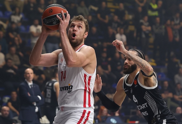  Euroleague'in sayı kralı Sasha Vezenkov oldu 